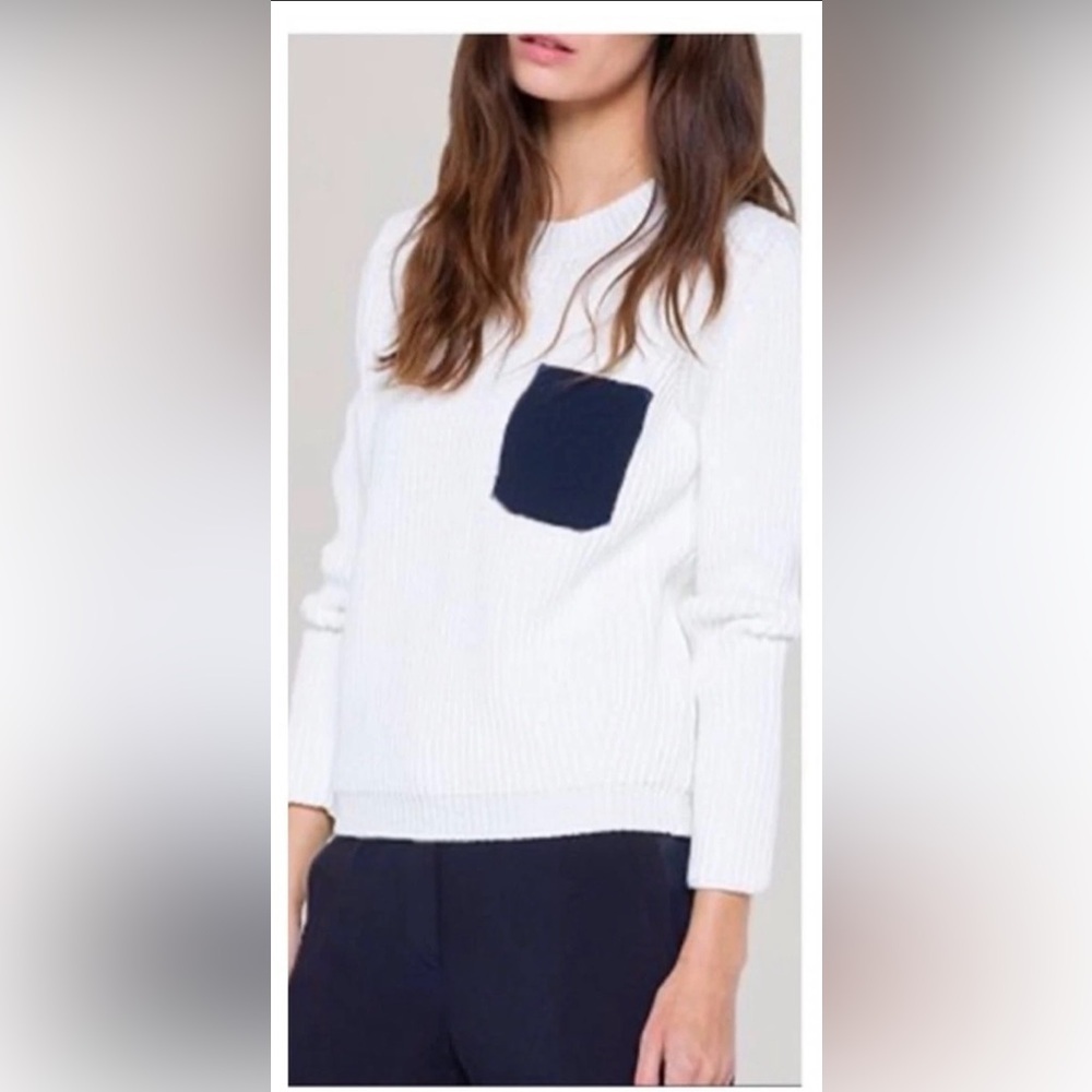 Sandro Sharlene Knit White and Navy Blue Pocket Sweater Size XS / Small